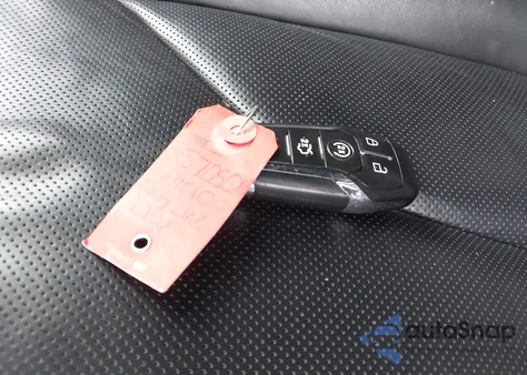 2017 Lincoln Mkx Reserve z USA, uszkodzony, nr VIN 2LMPJ8LR9HBL15362